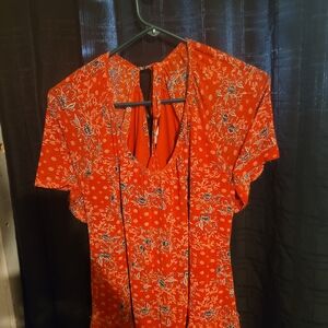 Red Floral Tie-Back Short Sleeve Blouse